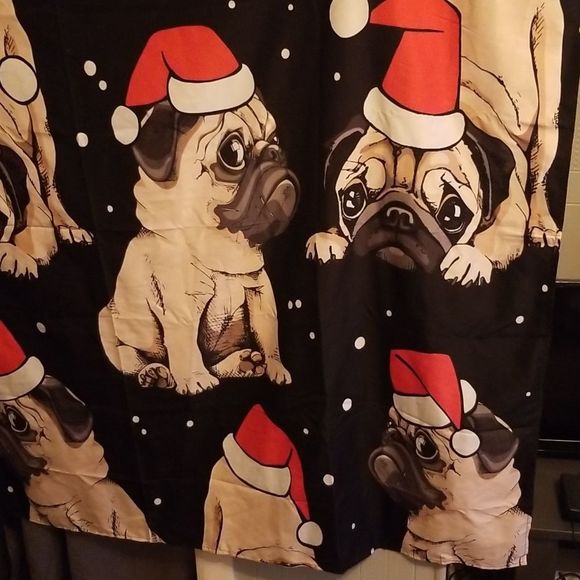 Wall Tapestry Pug Dogs Wearing Christmas Hats By Society 6 New Without Tags. - Picture 3 of 6